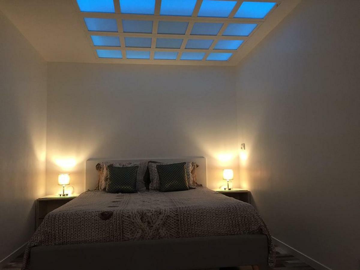 Grand Neuf Face Port Et Plage, Parking Prive Apartment