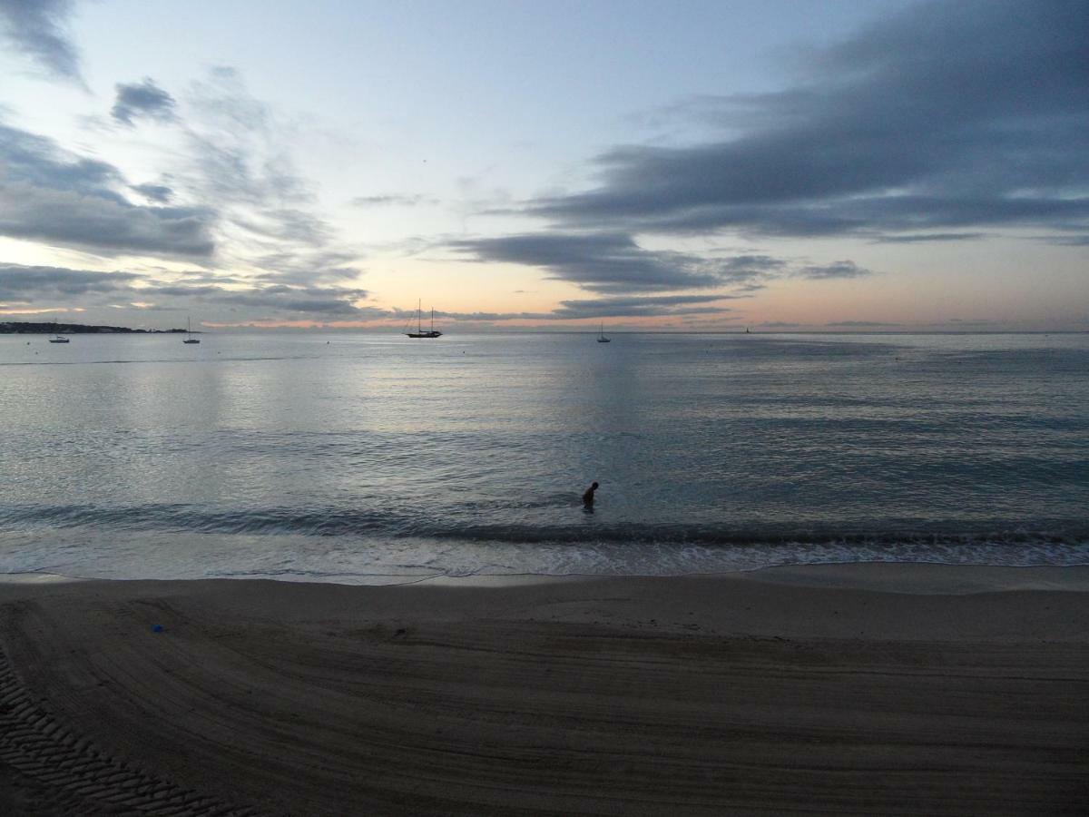 Apartment Grand Neuf Face Port Et Plage, Parking Prive *